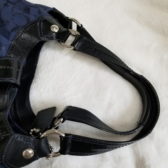 Coach navy purse - Picture 2 of 12